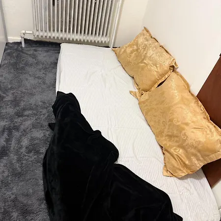 Cosy In *